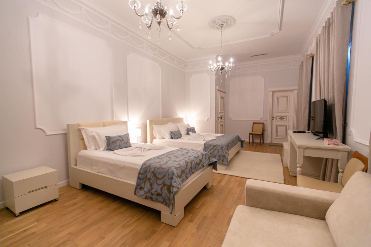 Vila Ferdinand Modern Rooms In Tirana'S Center Quarto foto