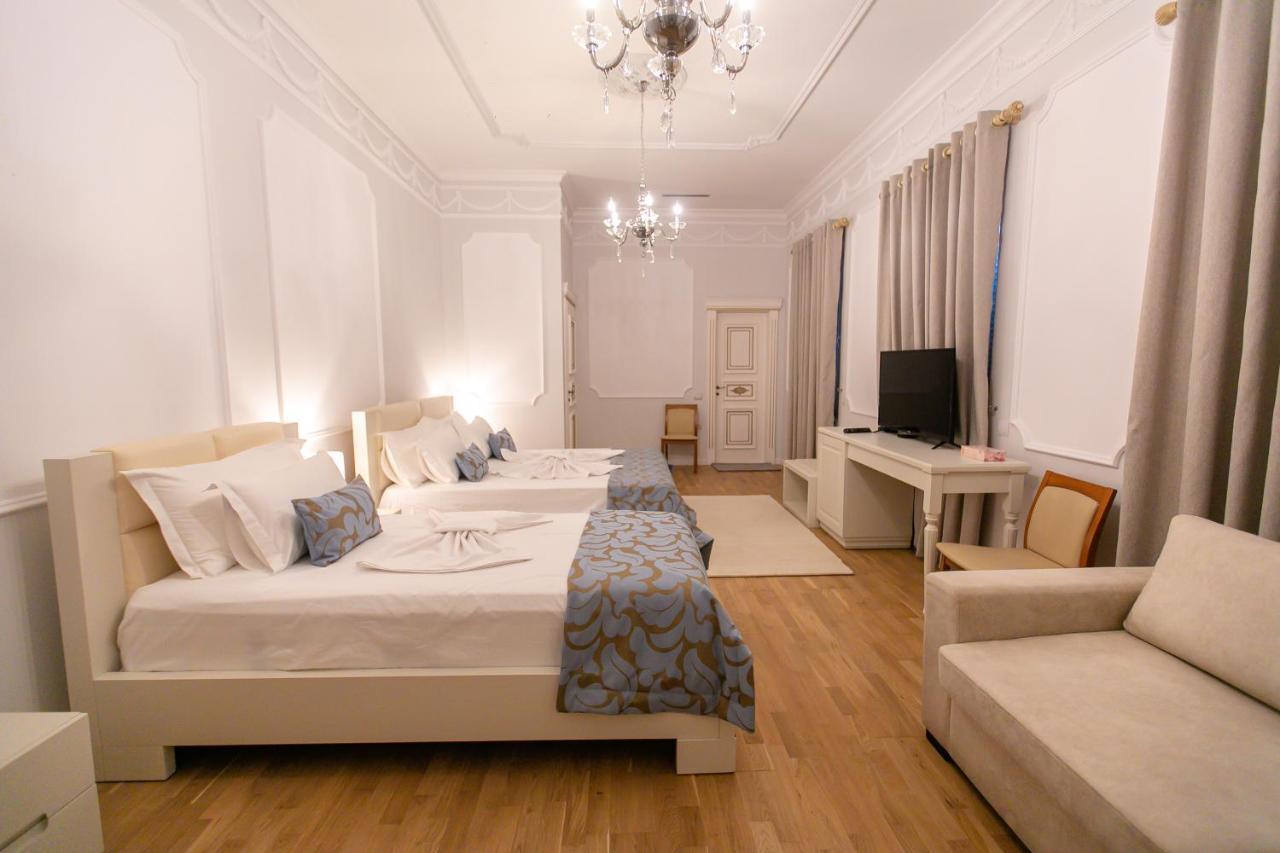 Vila Ferdinand Modern Rooms In Tirana'S Center Exterior foto